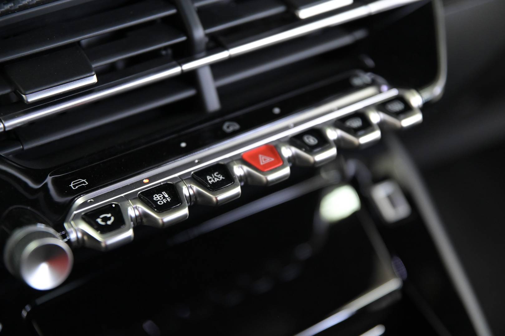PEUGEOT 2008 - Foto 19