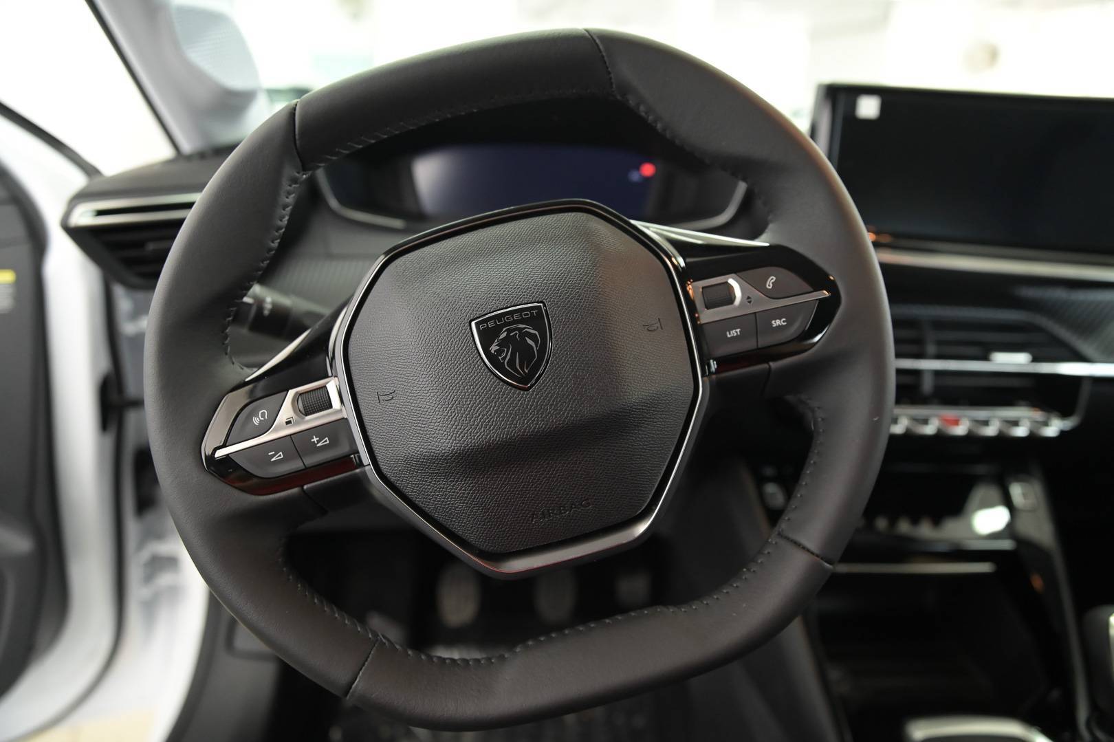 PEUGEOT 208 - Foto 14