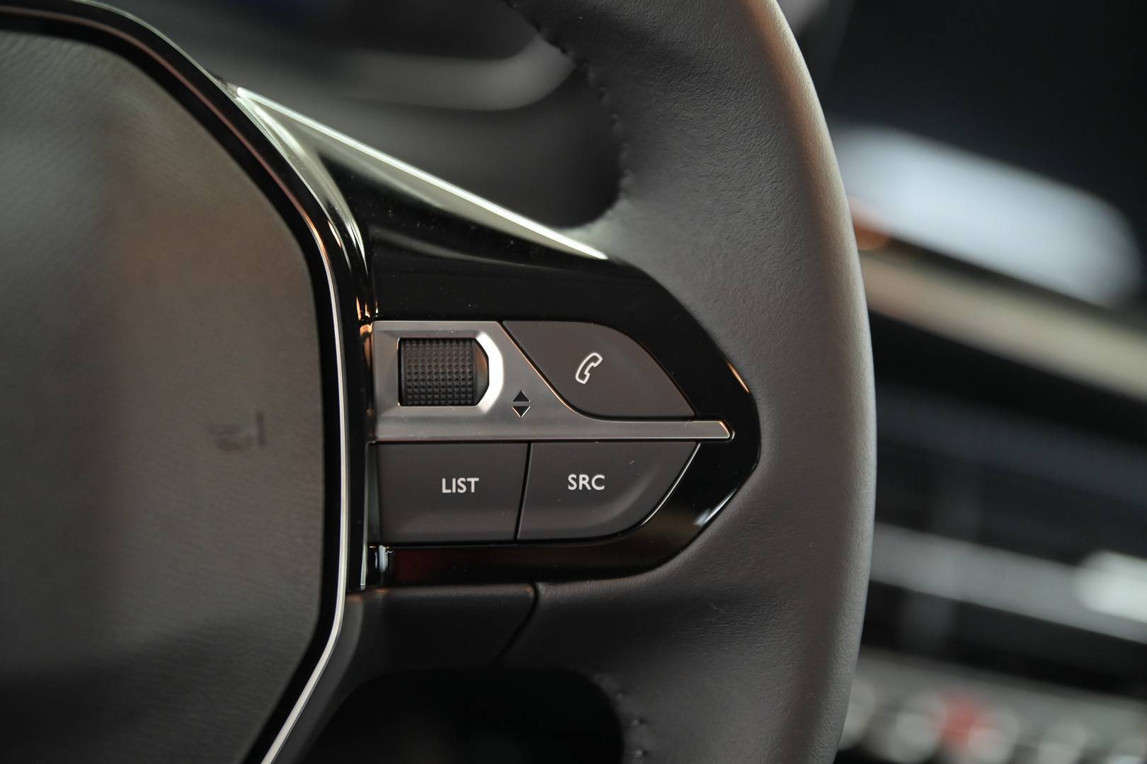 PEUGEOT 208 - Foto 16