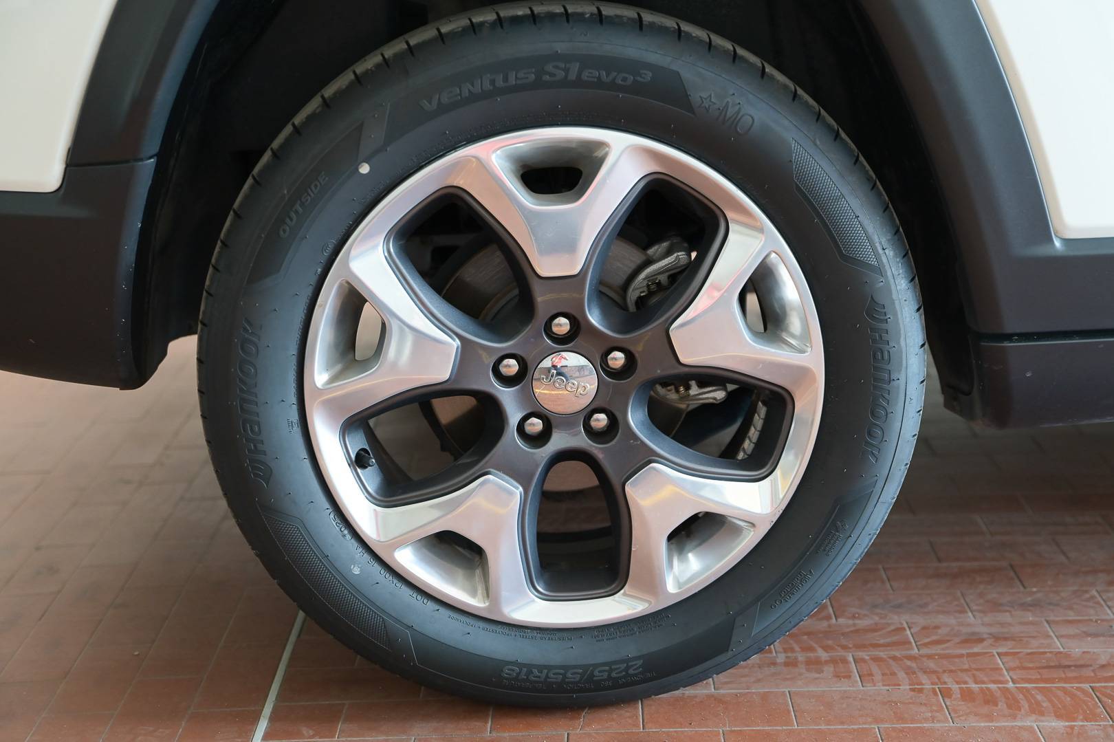 Auto Venduta - JEEP Compass Compass 1.6 mjt Limited 2wd 120cv usata in pronta consegna - Brandini