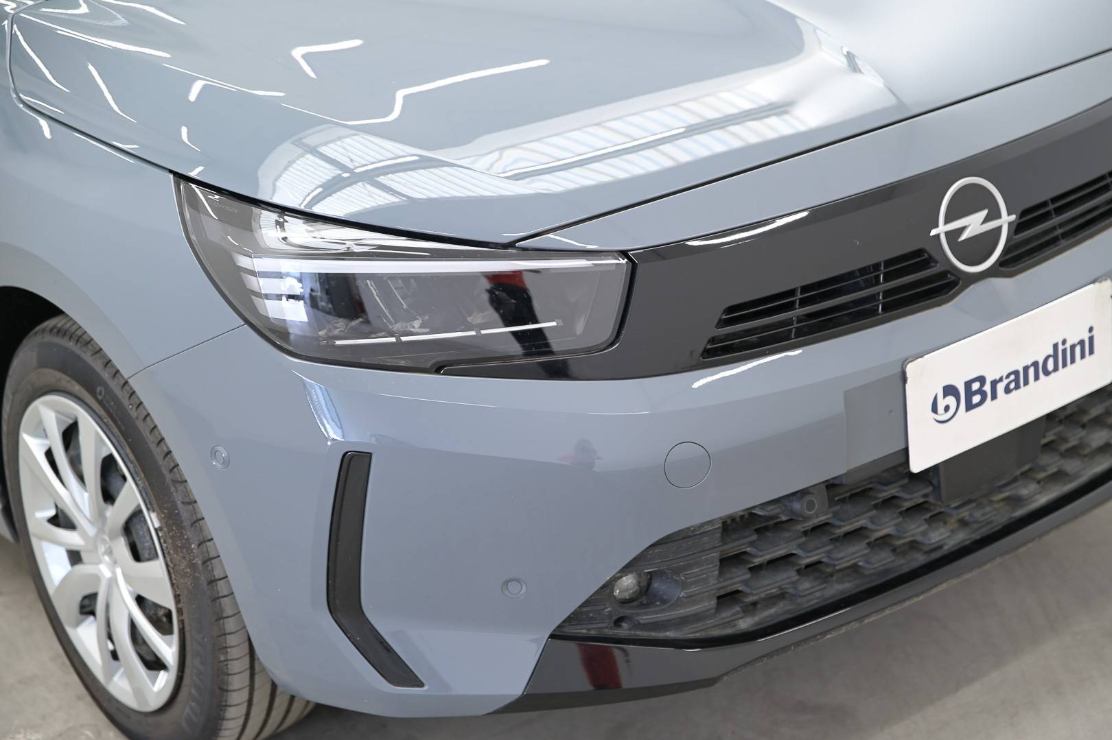 OPEL Corsa - Foto 12