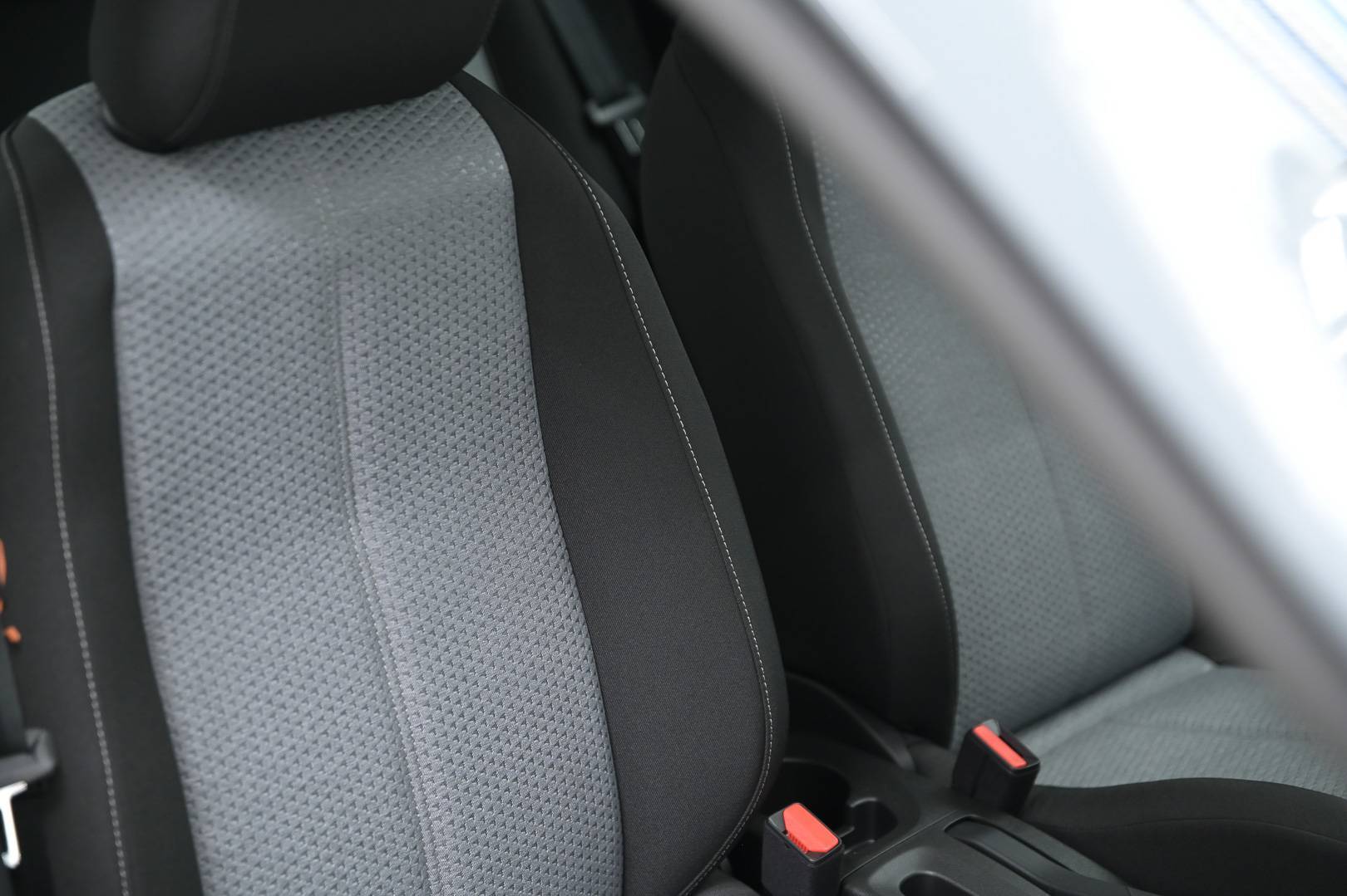 OPEL Corsa - Foto 27