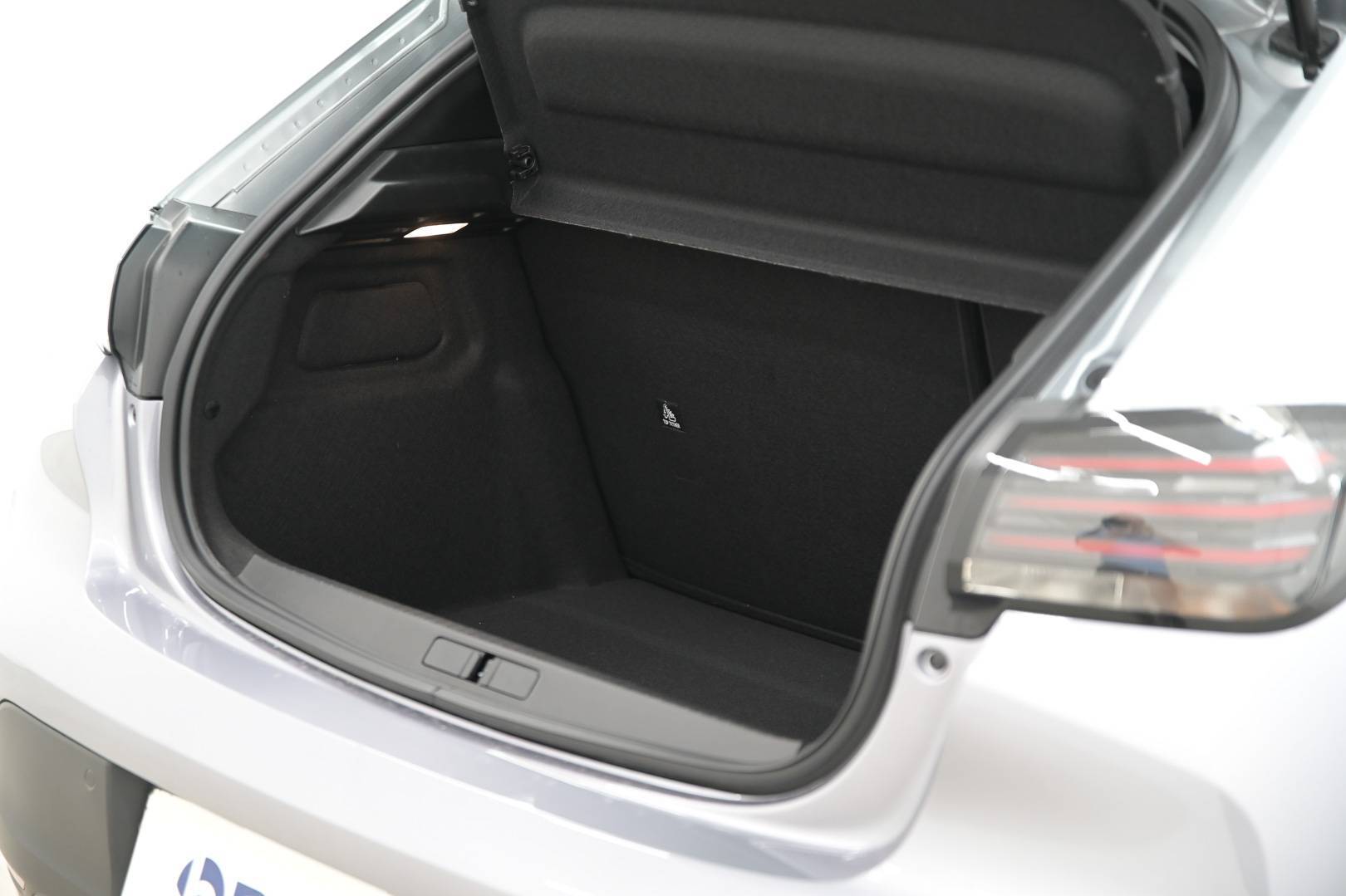 PEUGEOT 208 - Foto 6