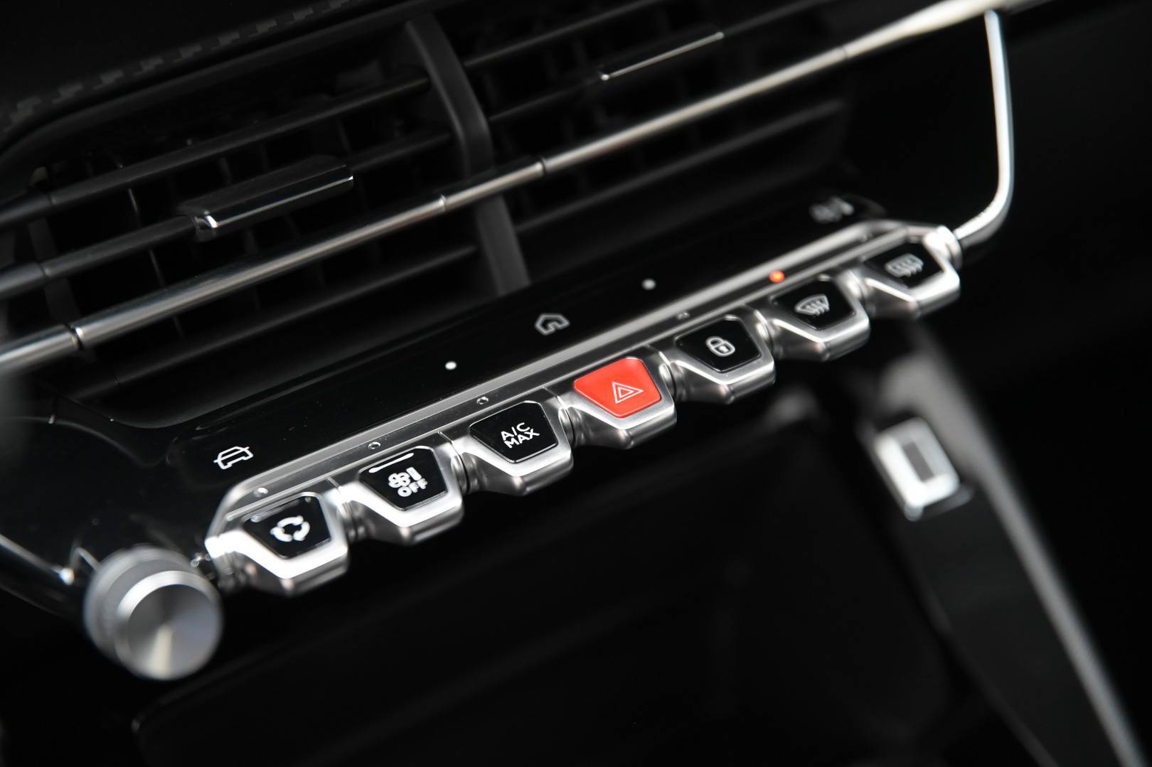 PEUGEOT 208 - Foto 22