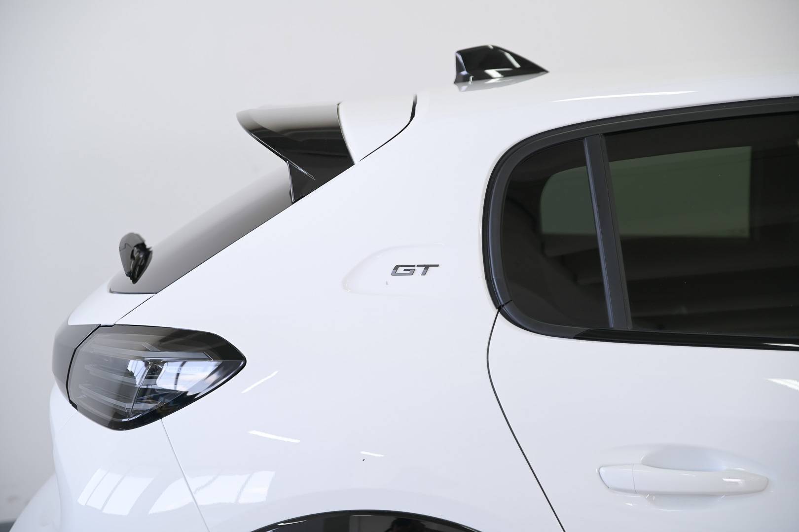 PEUGEOT 208 - Foto 6
