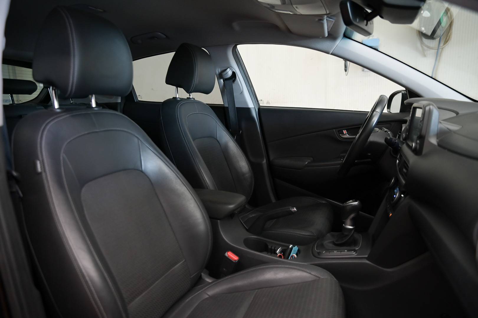 HYUNDAI Kona - Foto 25