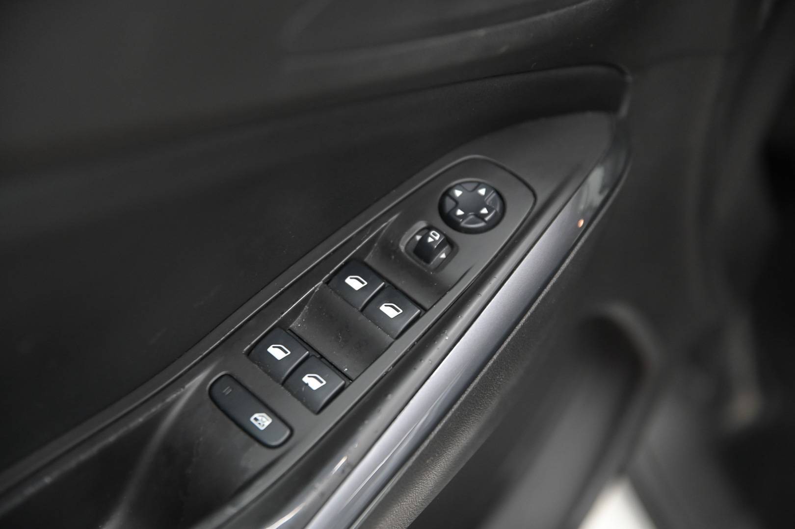OPEL Grandland X - Foto 11