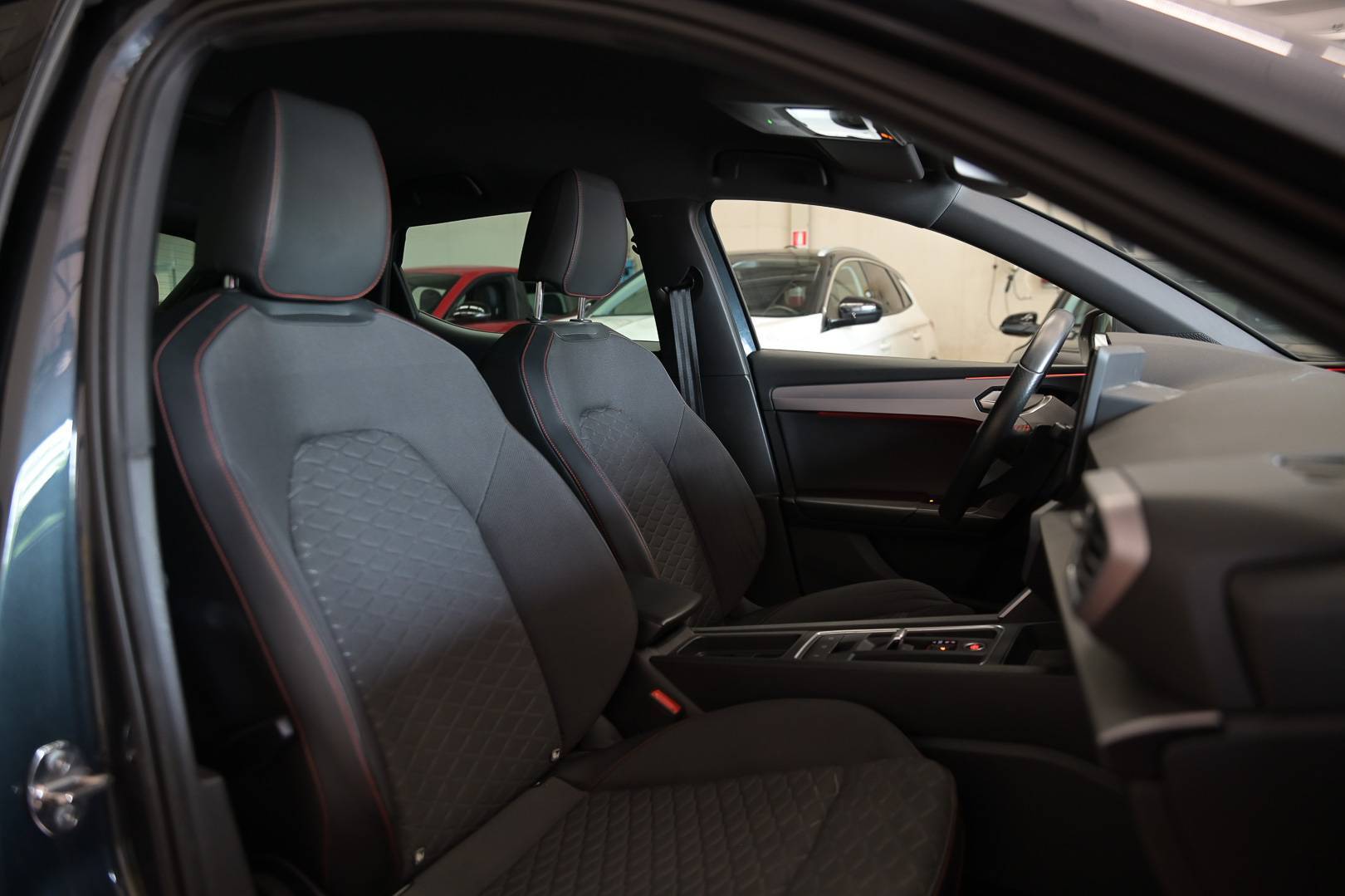 SEAT Leon - Foto 25