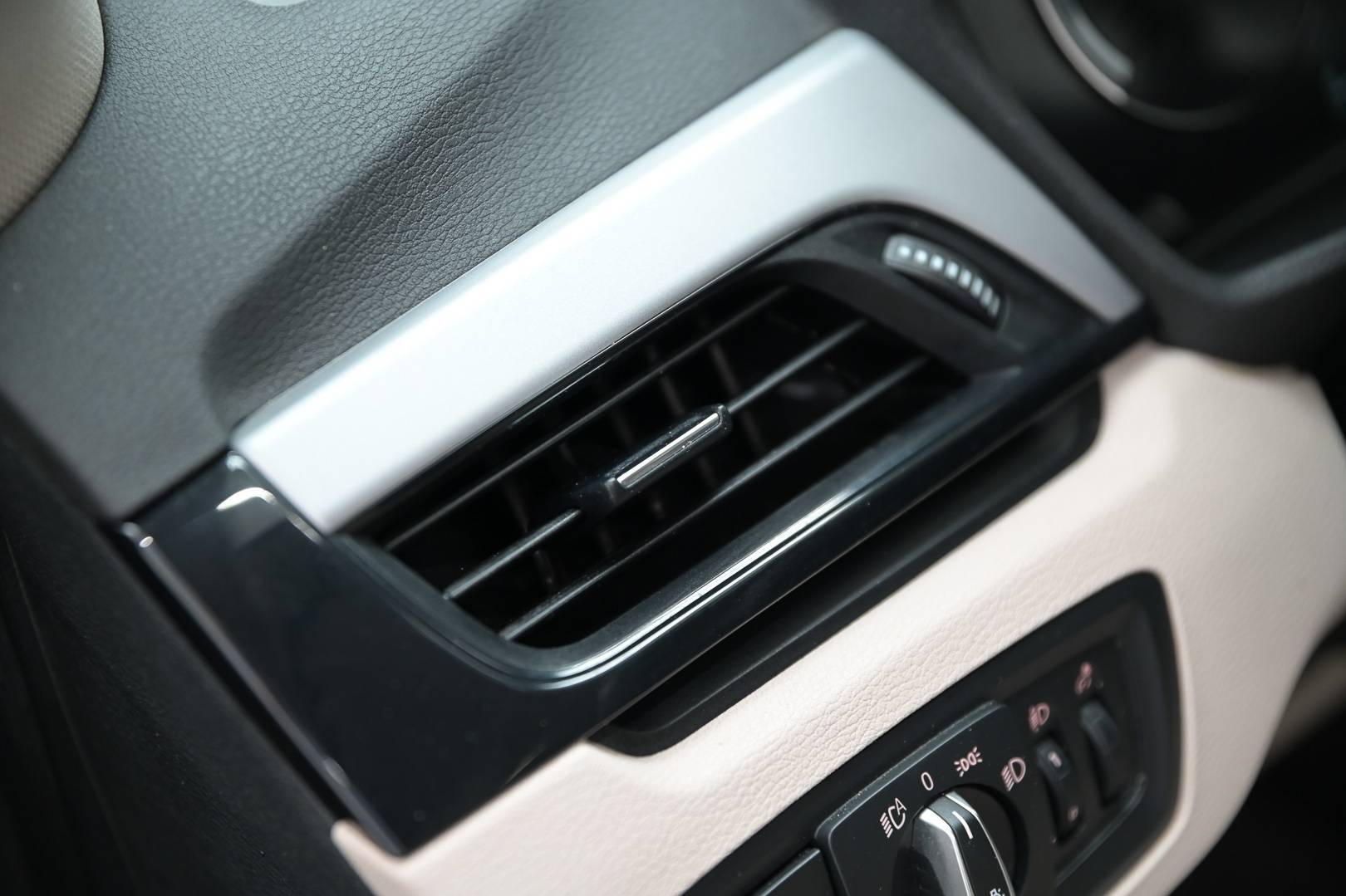 BMW X1 - Foto 14
