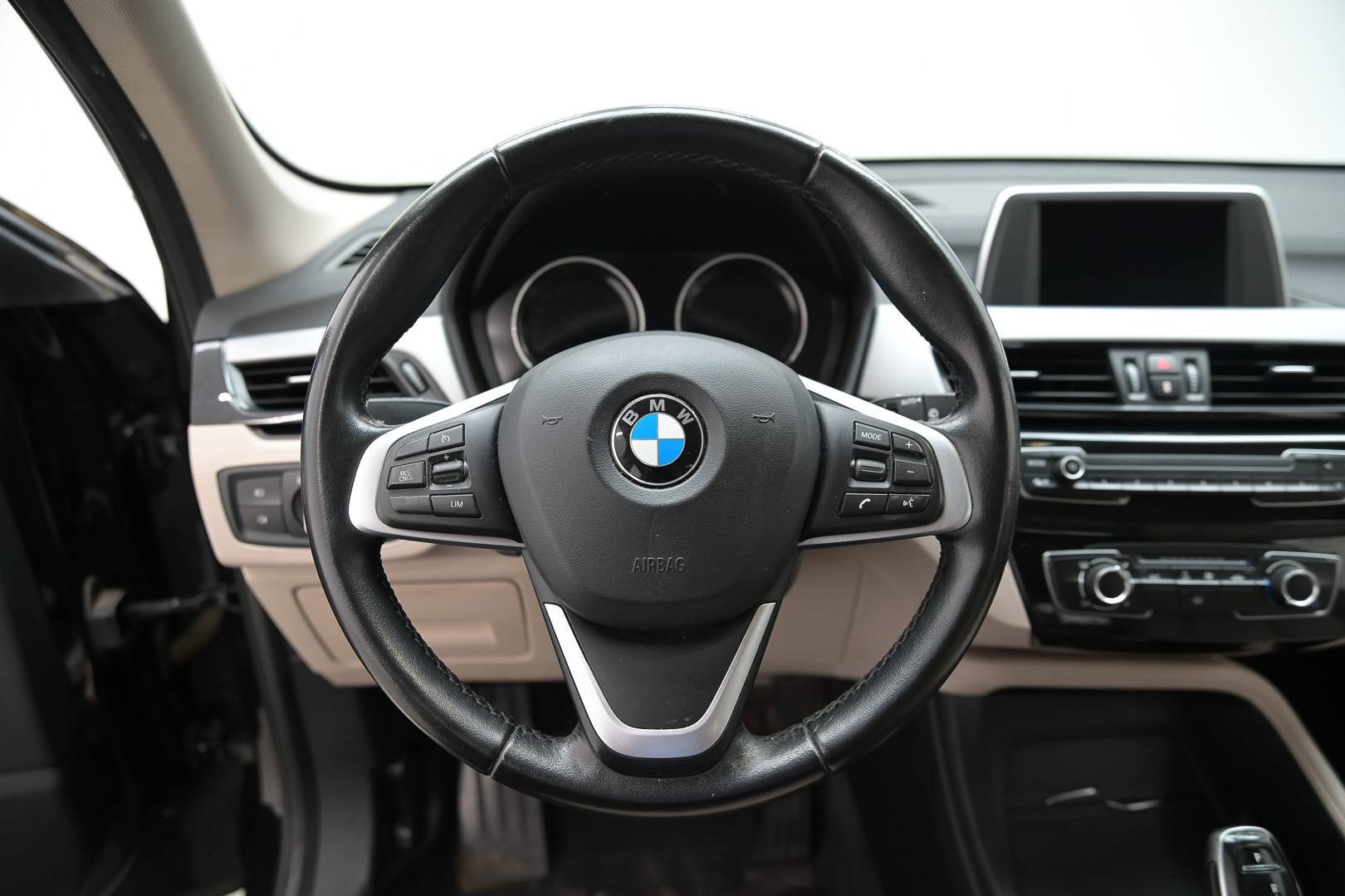 BMW X1 - Foto 17