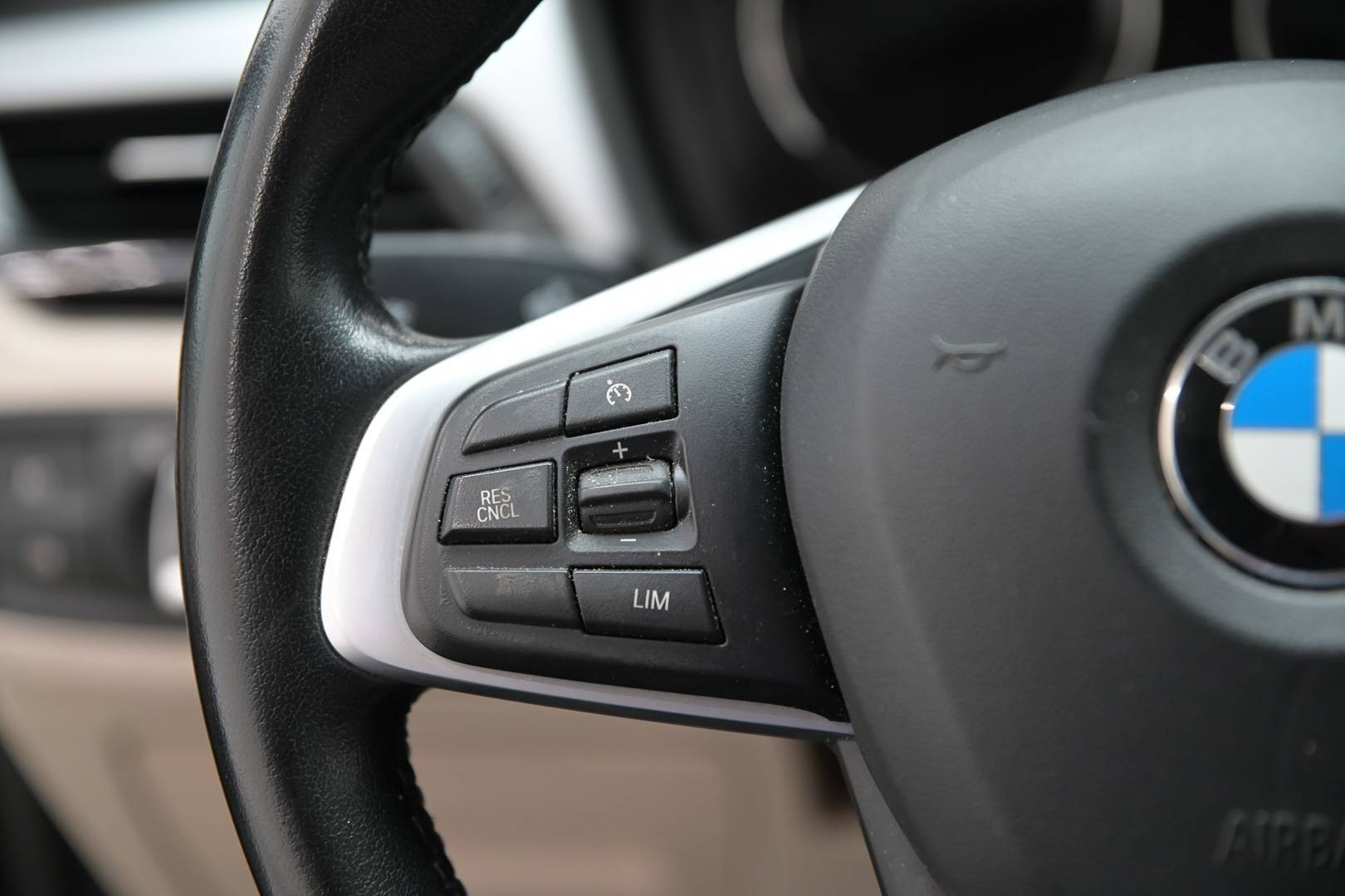 BMW X1 - Foto 18