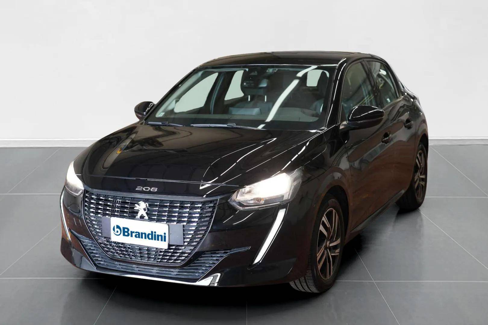PEUGEOT 208 - Foto 1