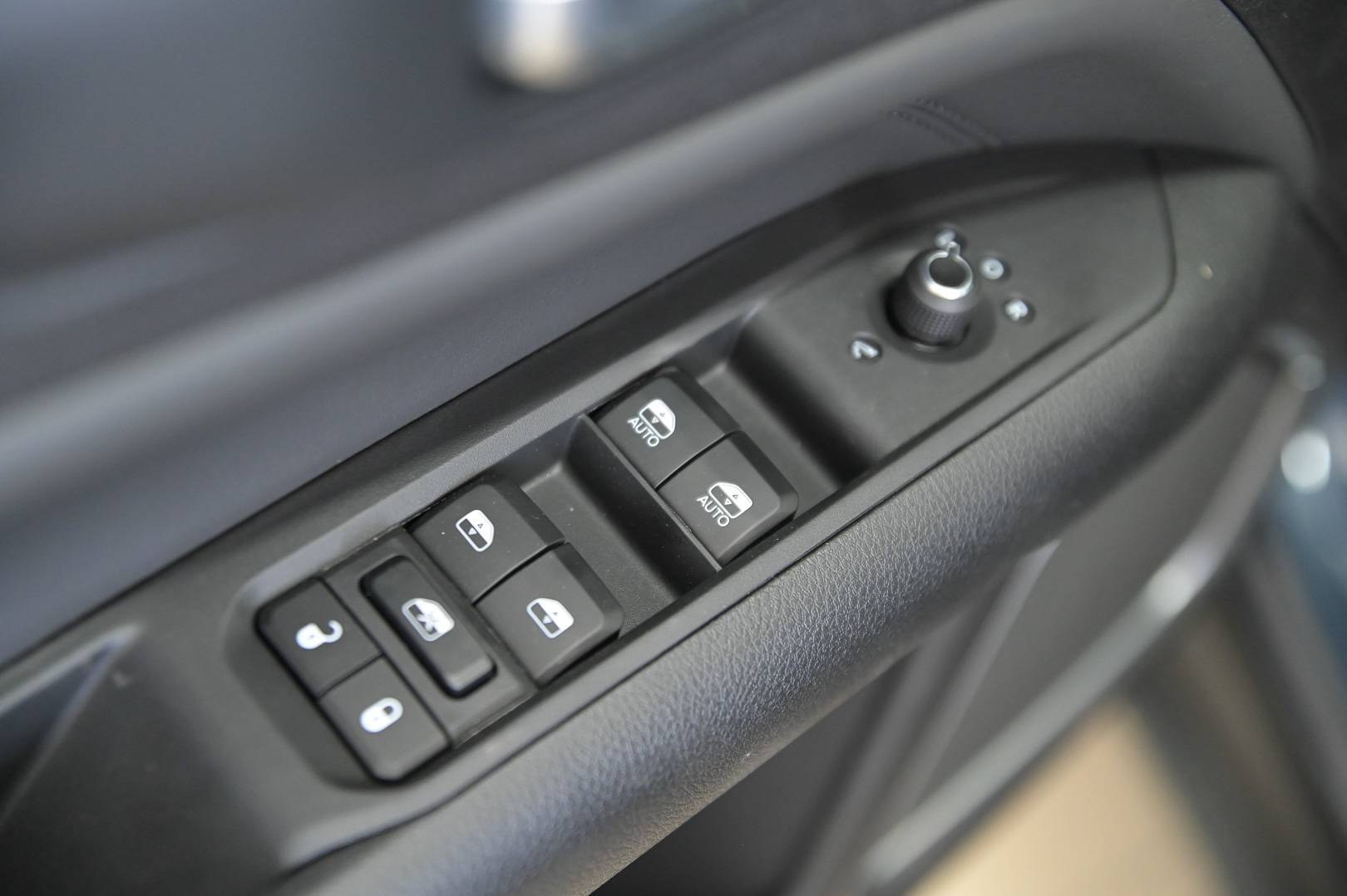JEEP Compass - Foto 10