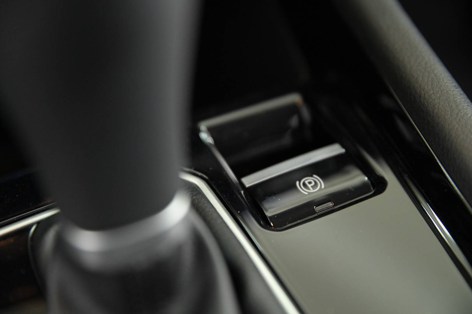 JEEP Compass - Foto 23