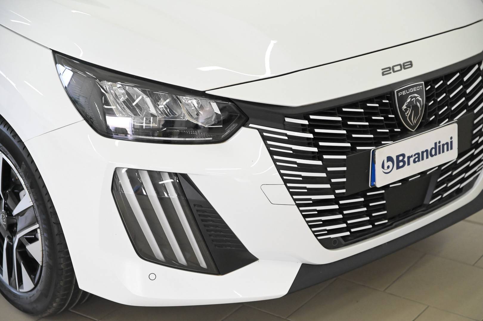 PEUGEOT 208 - Foto 9