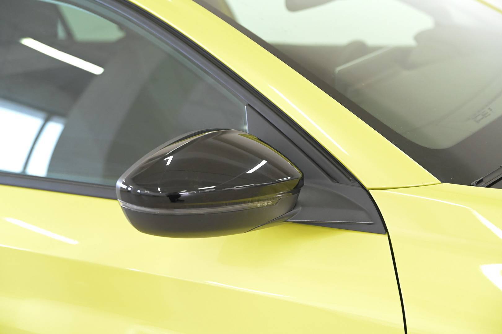 PEUGEOT 208 - Foto 8