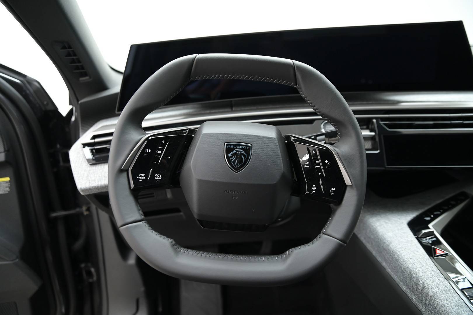 PEUGEOT 3008 - Foto 12