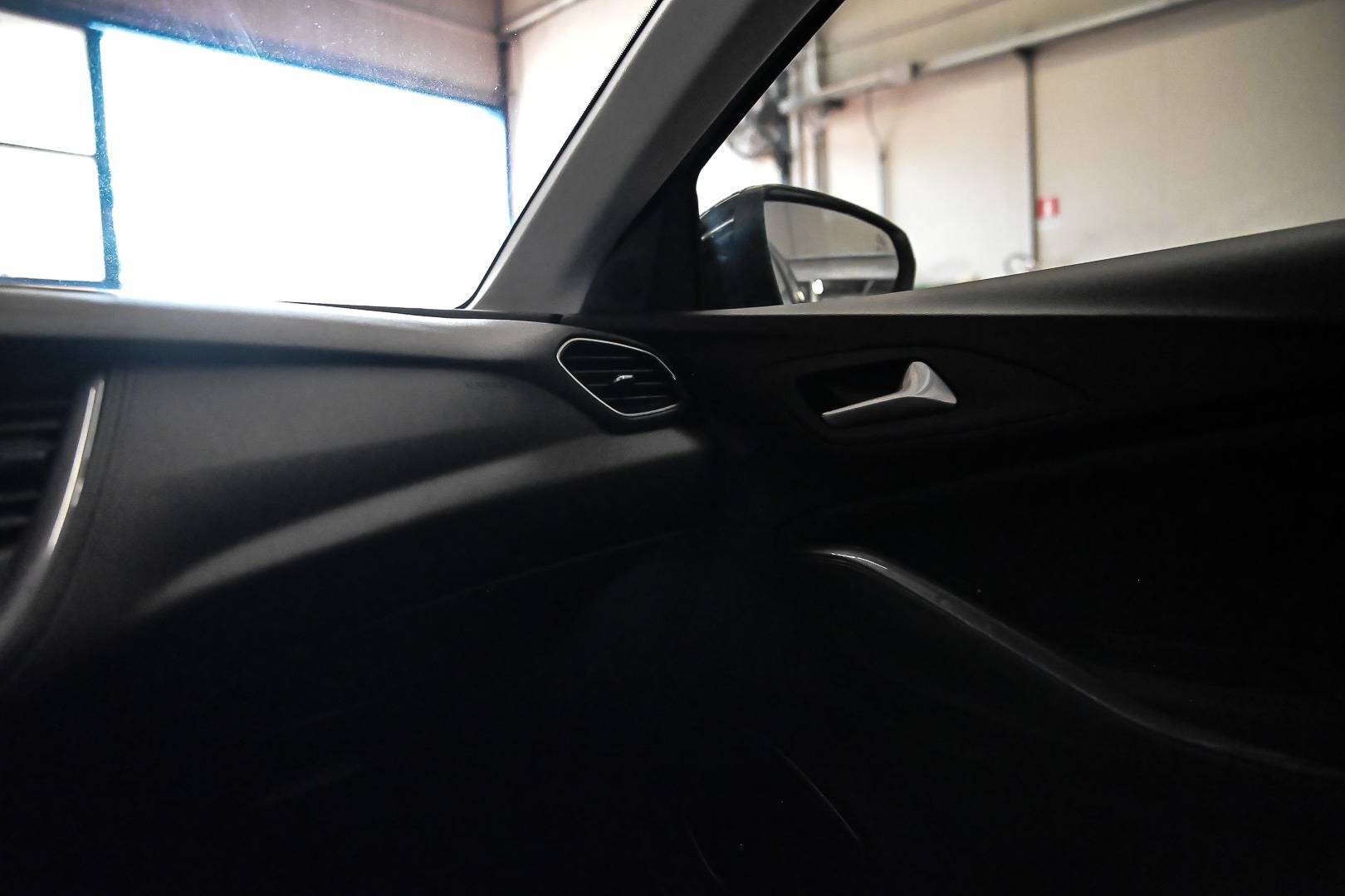OPEL Grandland X - Foto 14