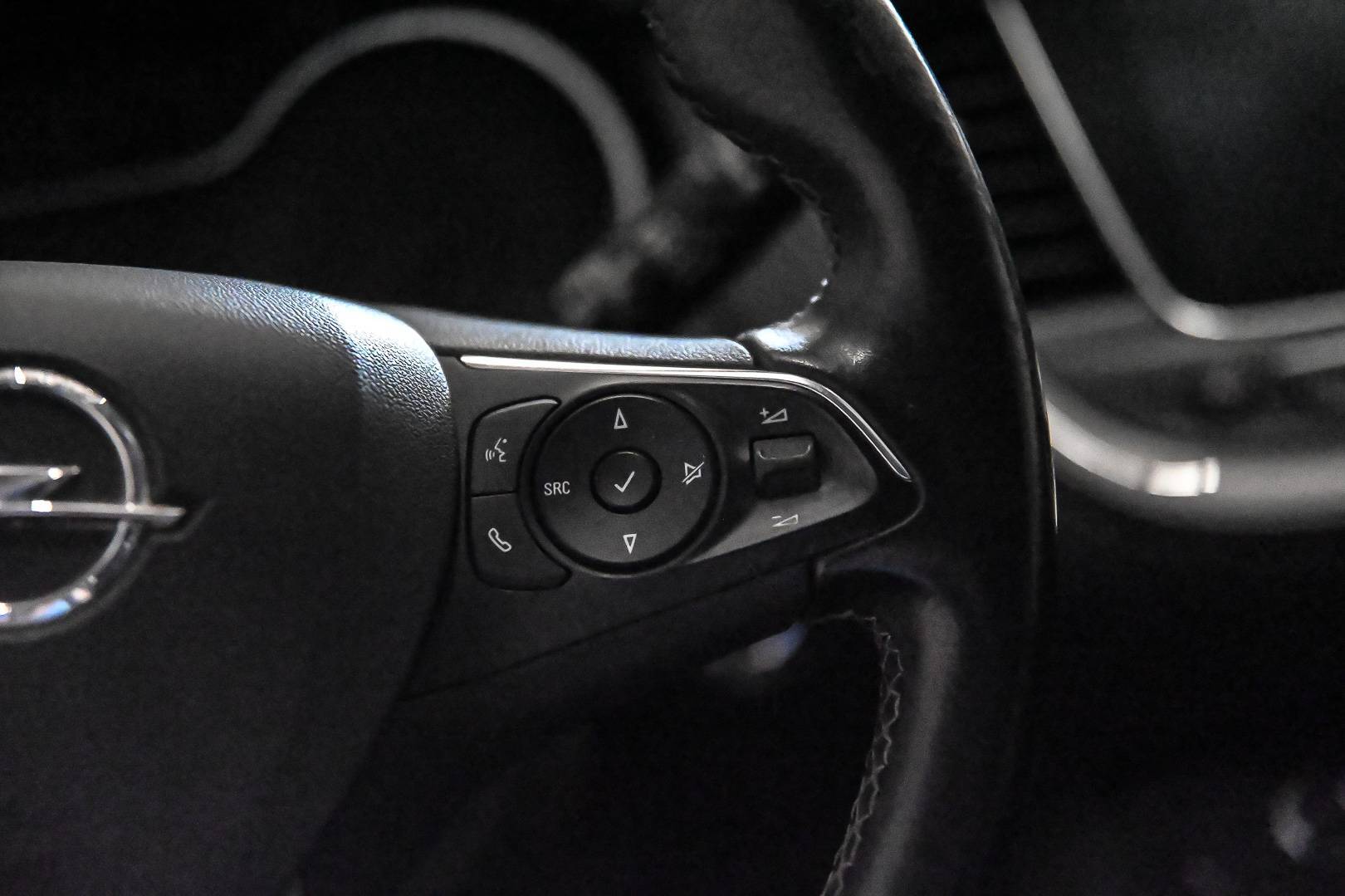 OPEL Grandland X - Foto 18