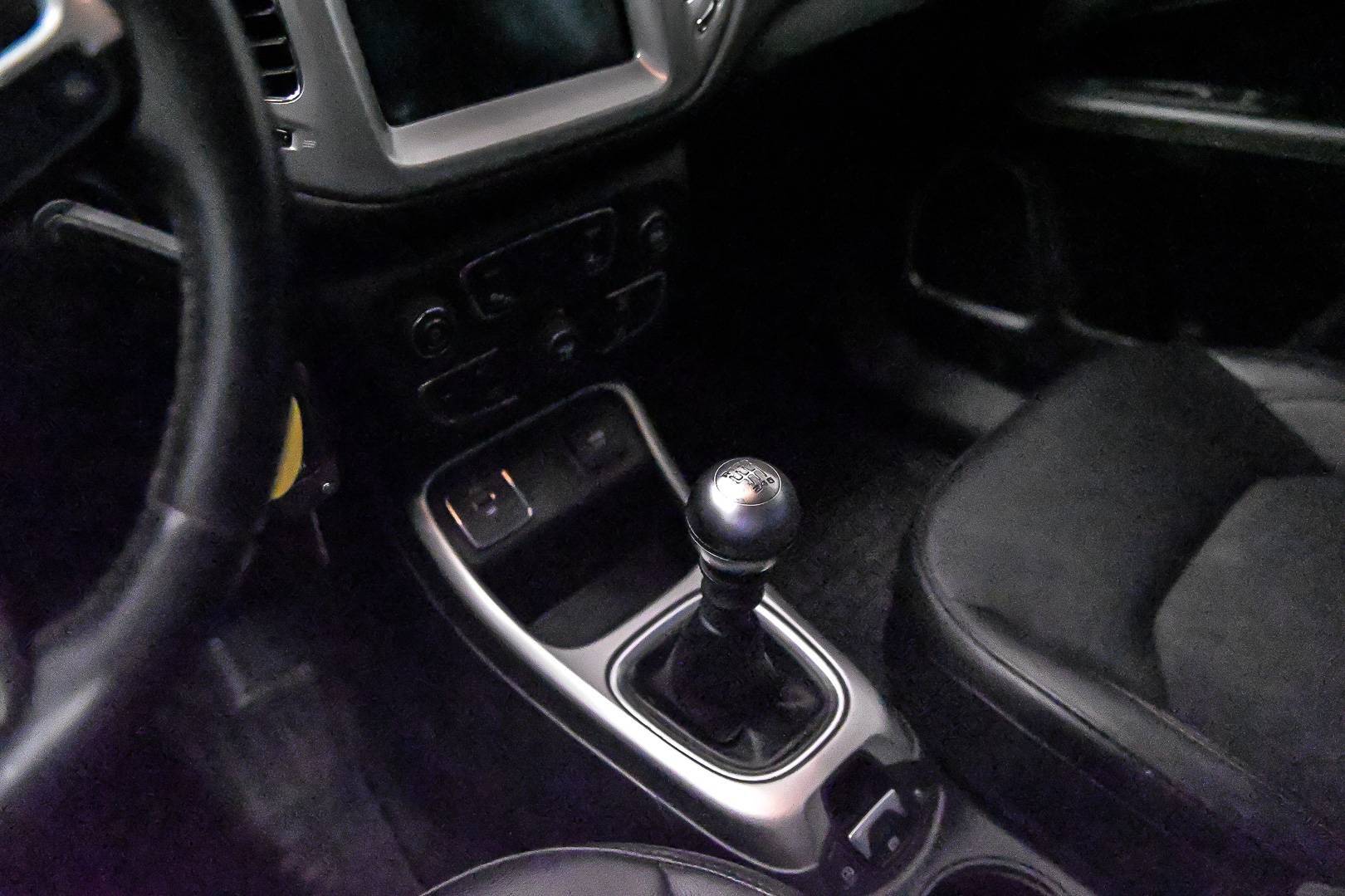 JEEP Compass - Foto 14