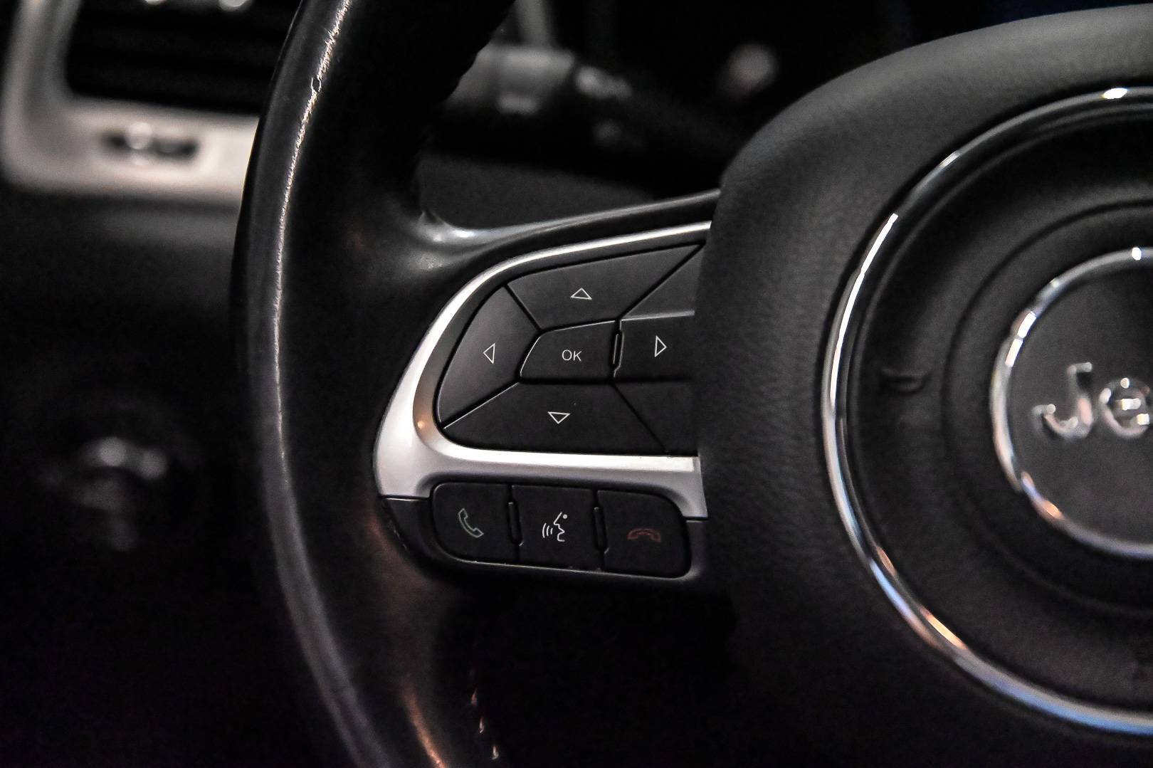 JEEP Compass - Foto 16