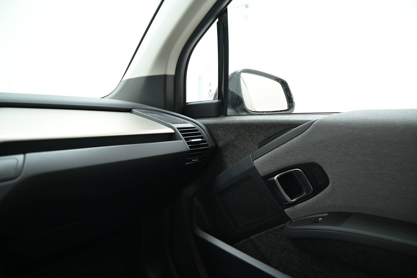 BMW i3 - Foto 16