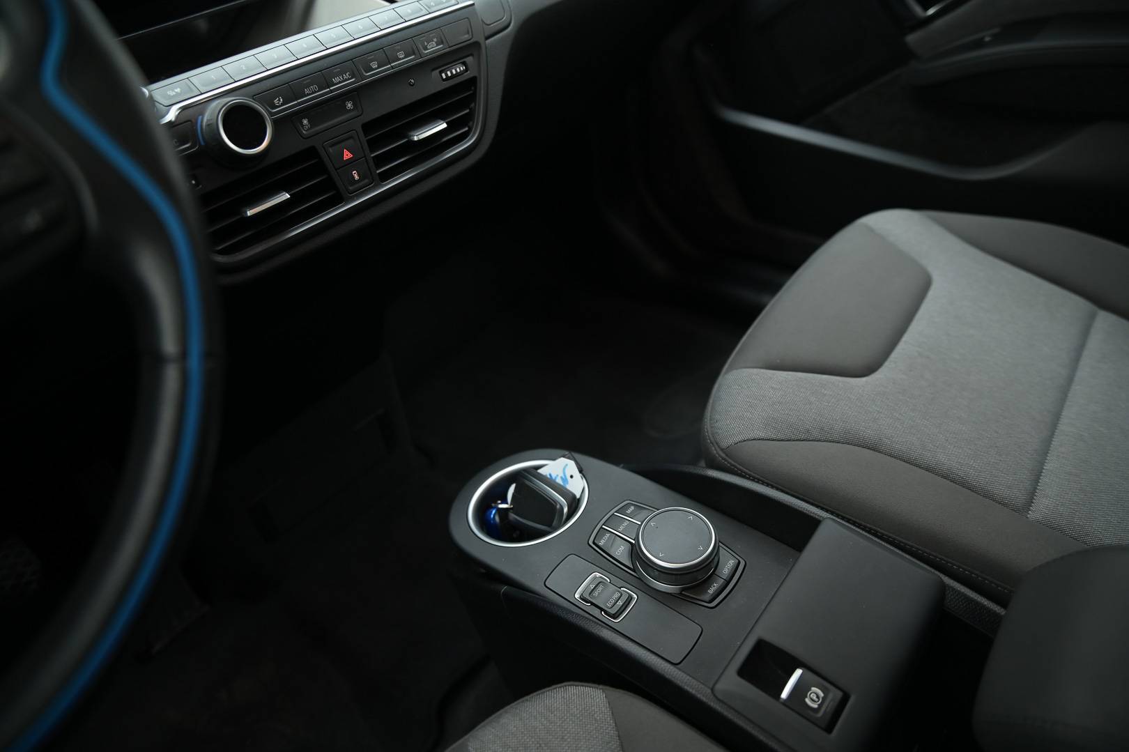 BMW i3 - Foto 17