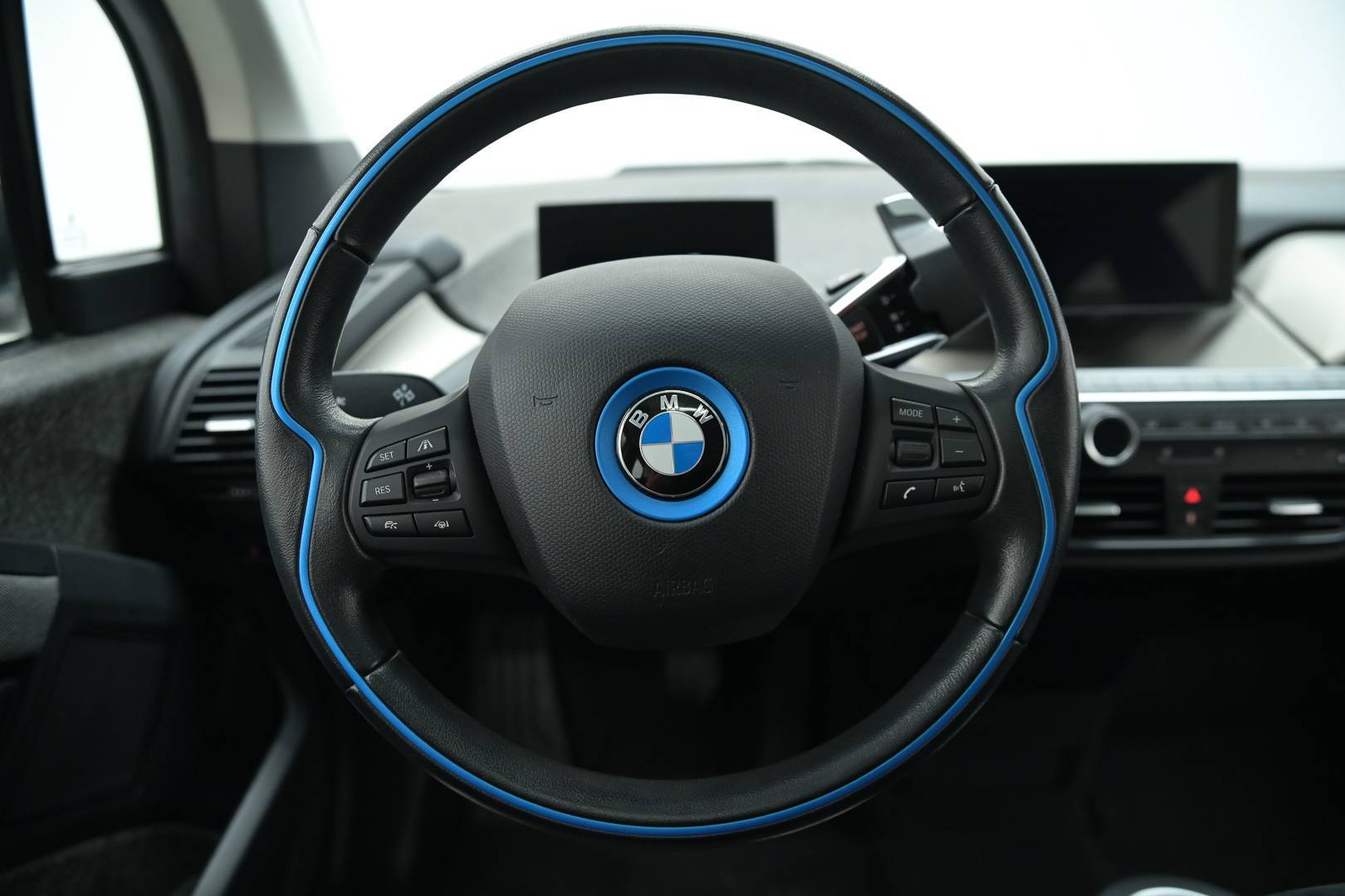BMW i3 - Foto 18