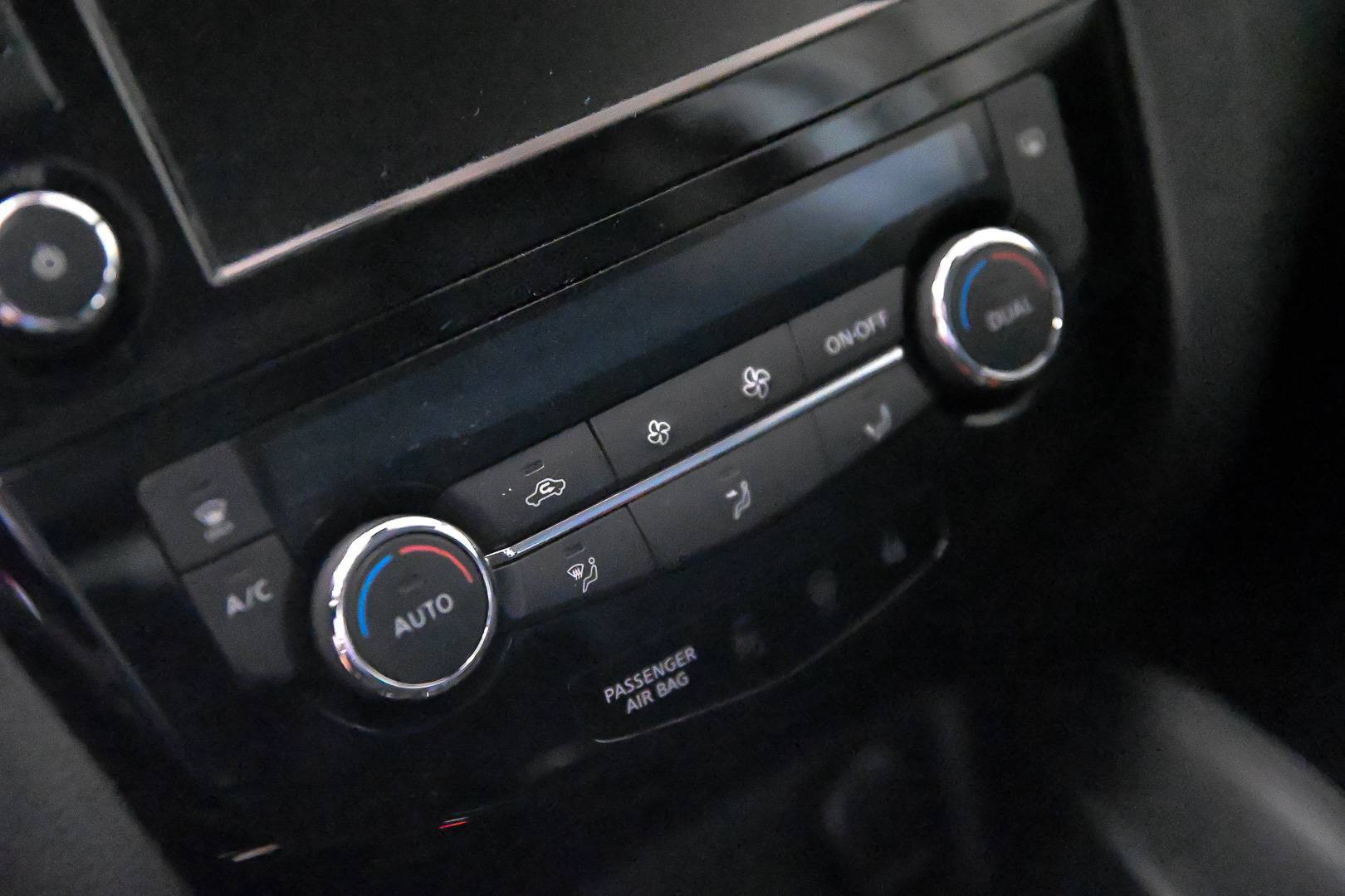 NISSAN Qashqai - Foto 19