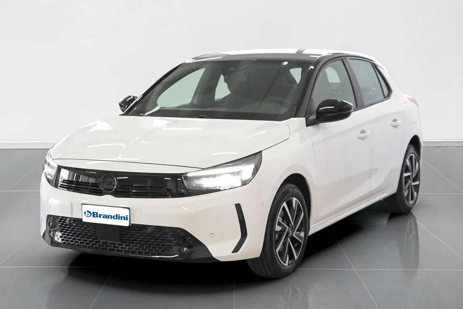 OPEL Corsa - Foto 1