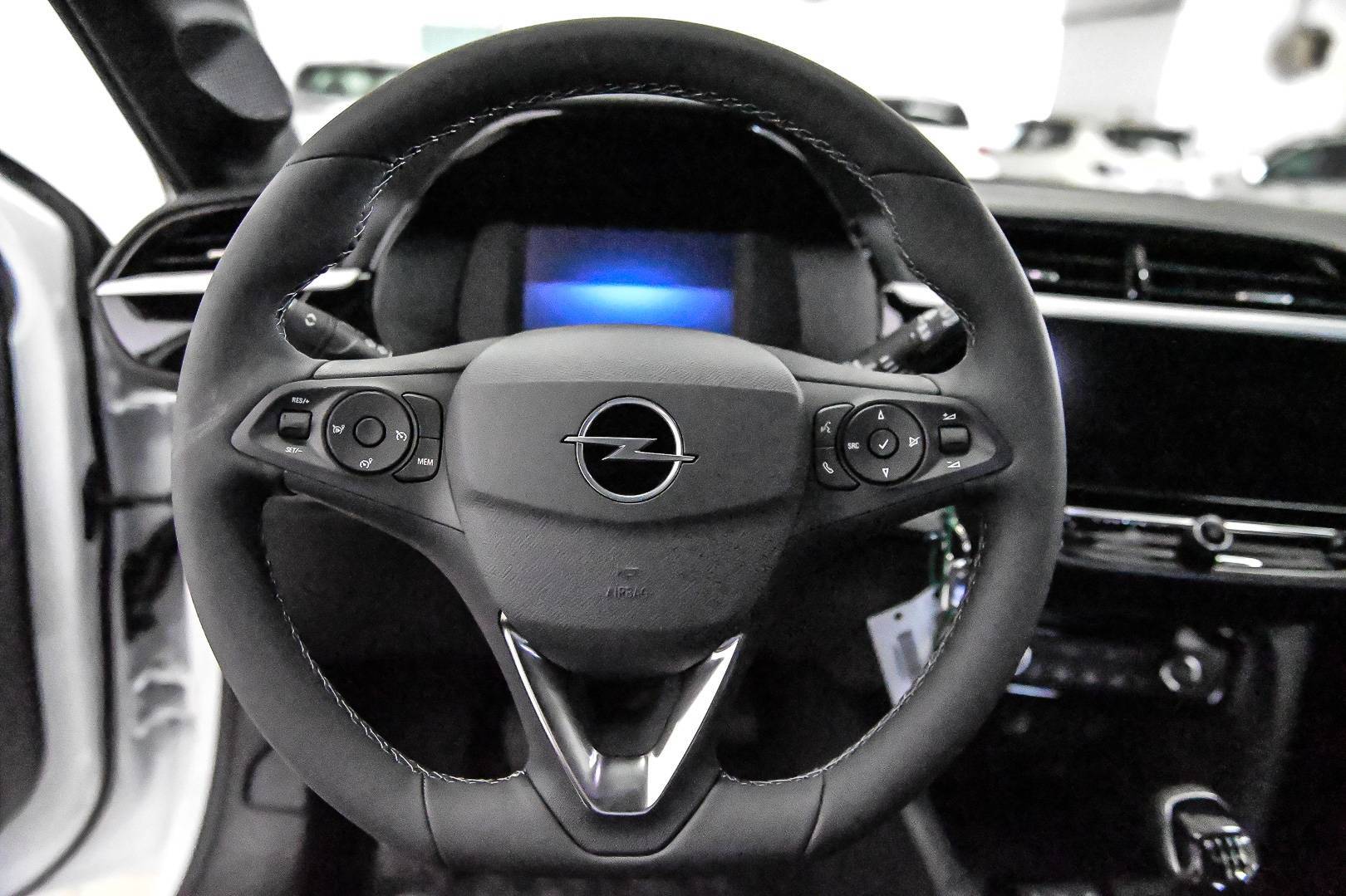 OPEL Corsa - Foto 15