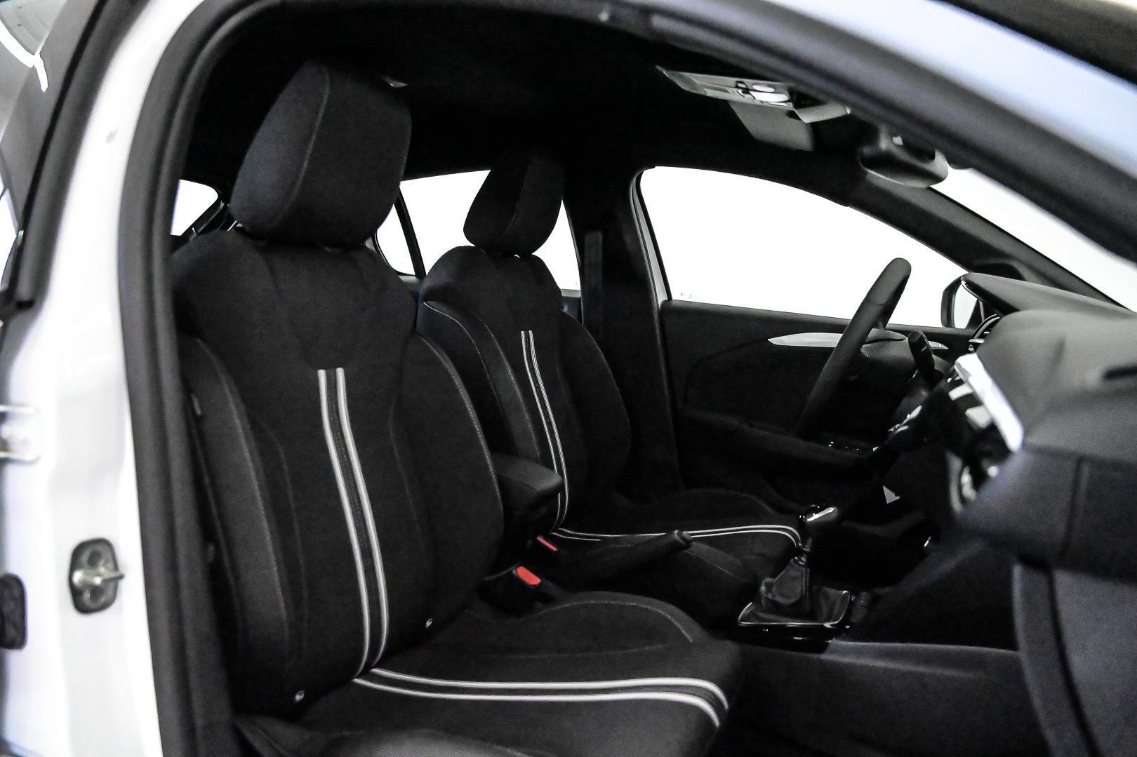 OPEL Corsa - Foto 25