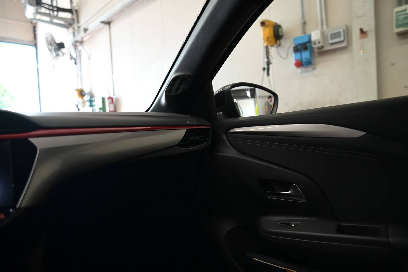 OPEL Corsa - Foto 13