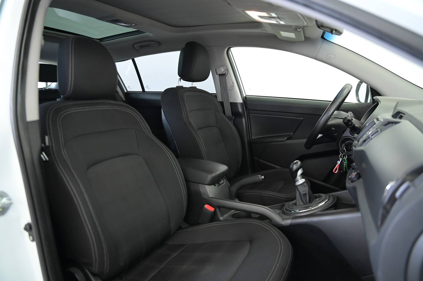 KIA Sportage - Foto 26