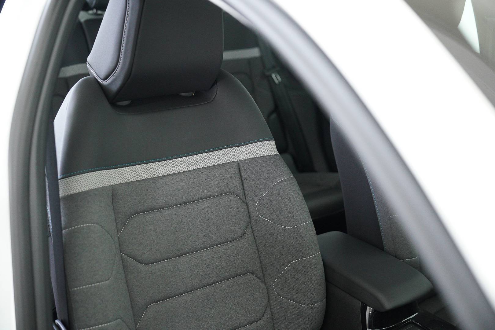 CITROEN C4 X - Foto 22
