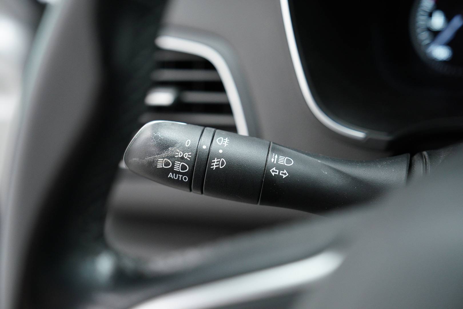 RENAULT Megane - Foto 14