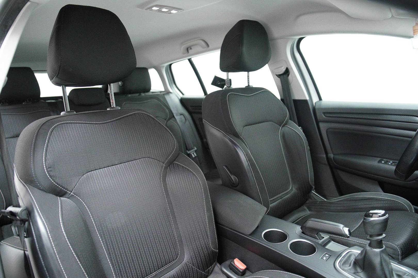 RENAULT Megane - Foto 21
