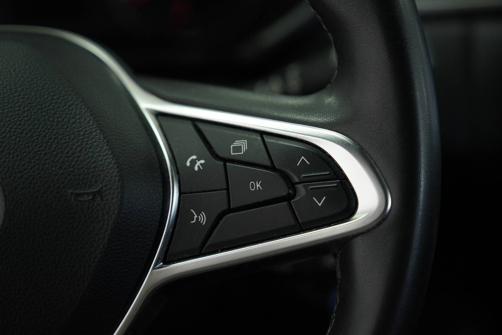 RENAULT Captur - Foto 13
