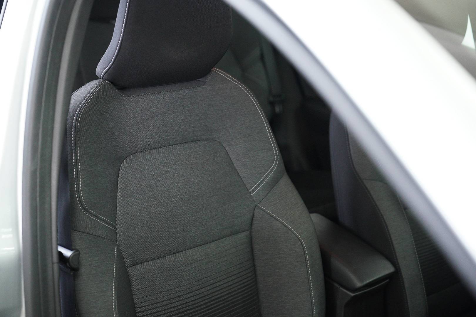 RENAULT Captur - Foto 22