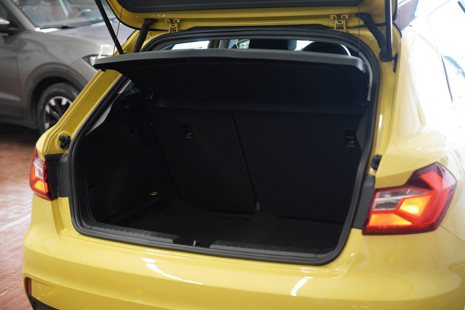 AUDI A1 - Foto 9