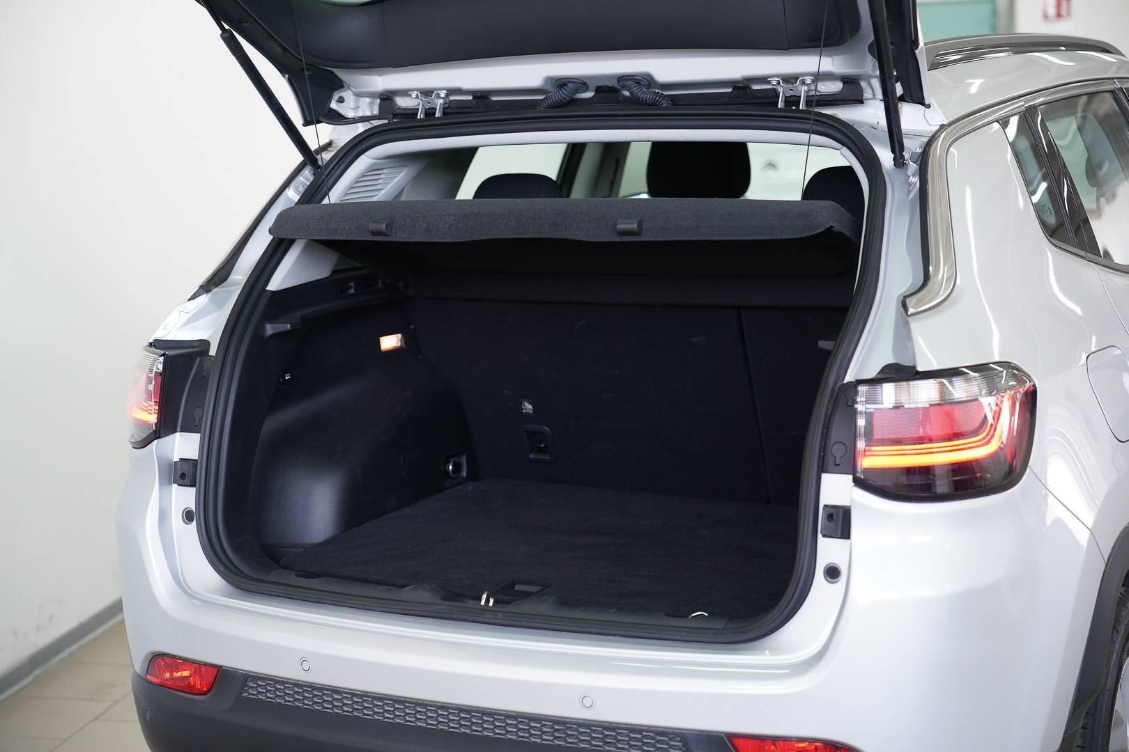 JEEP Compass - Foto 9