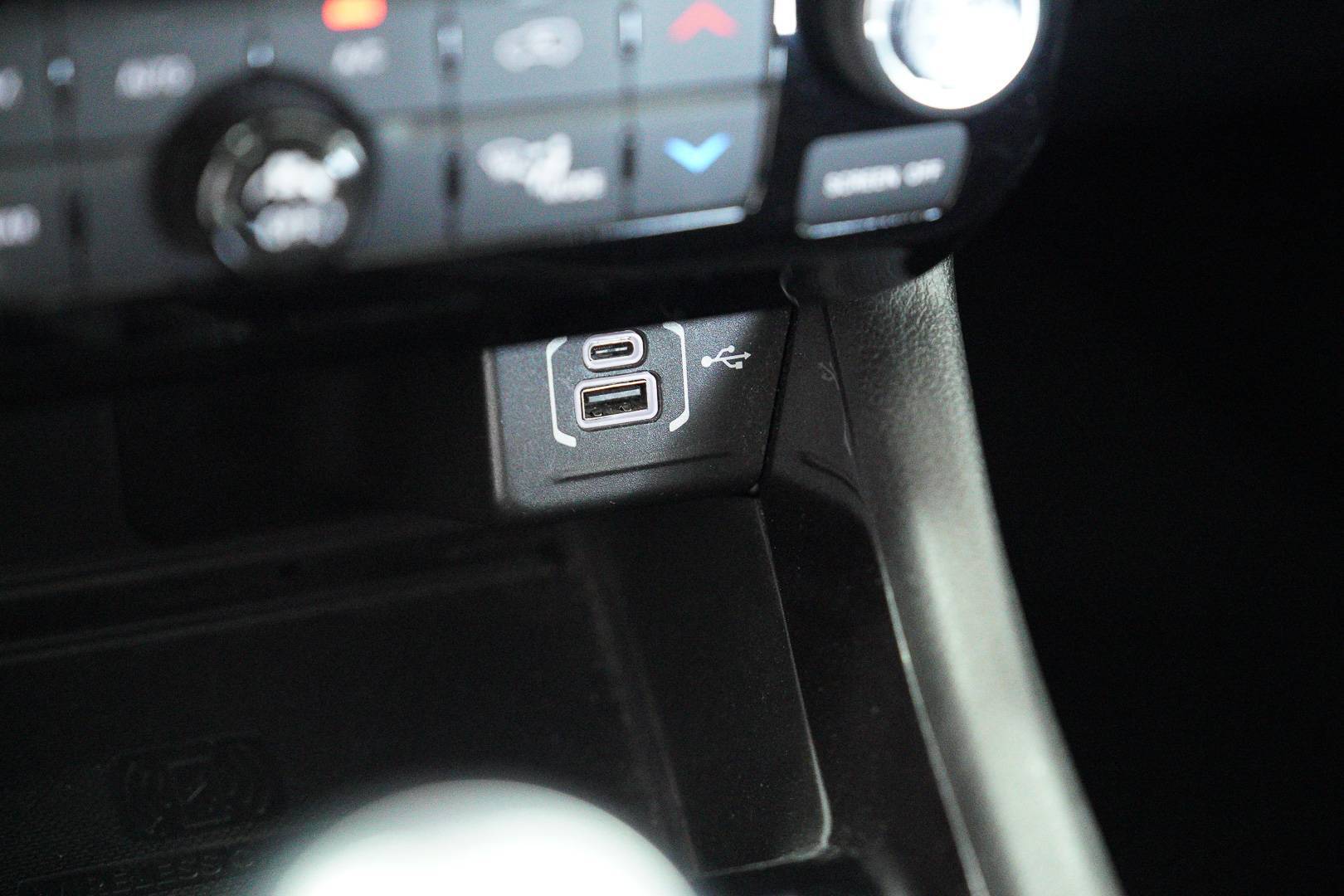 JEEP Compass - Foto 18