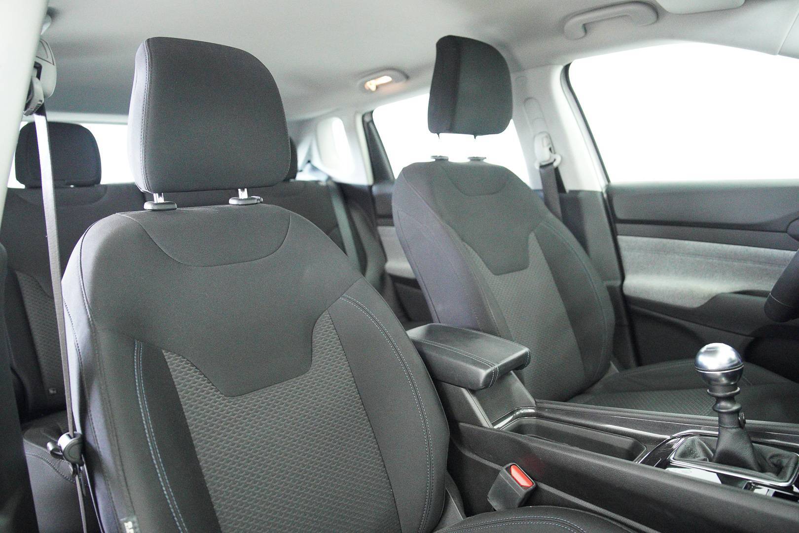 JEEP Compass - Foto 21