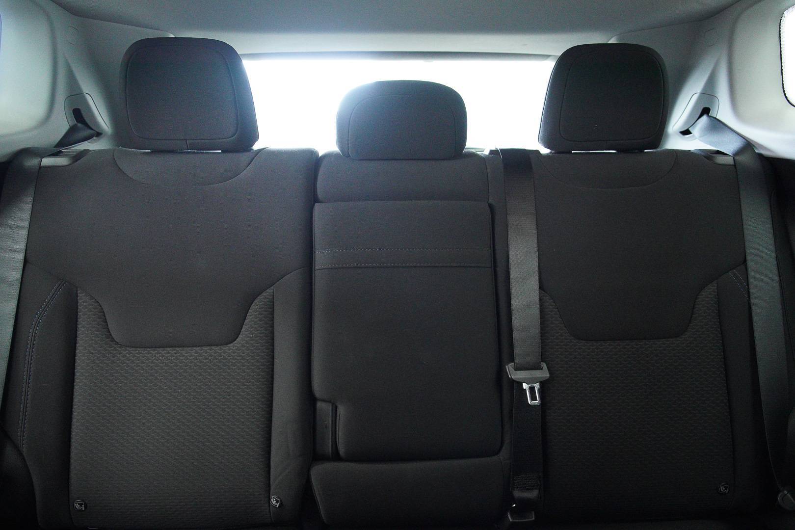 JEEP Compass - Foto 23