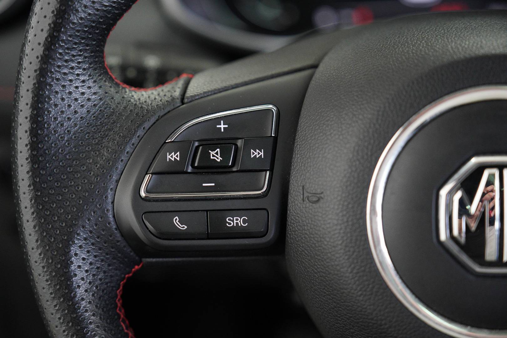MG MG ZS - Foto 12