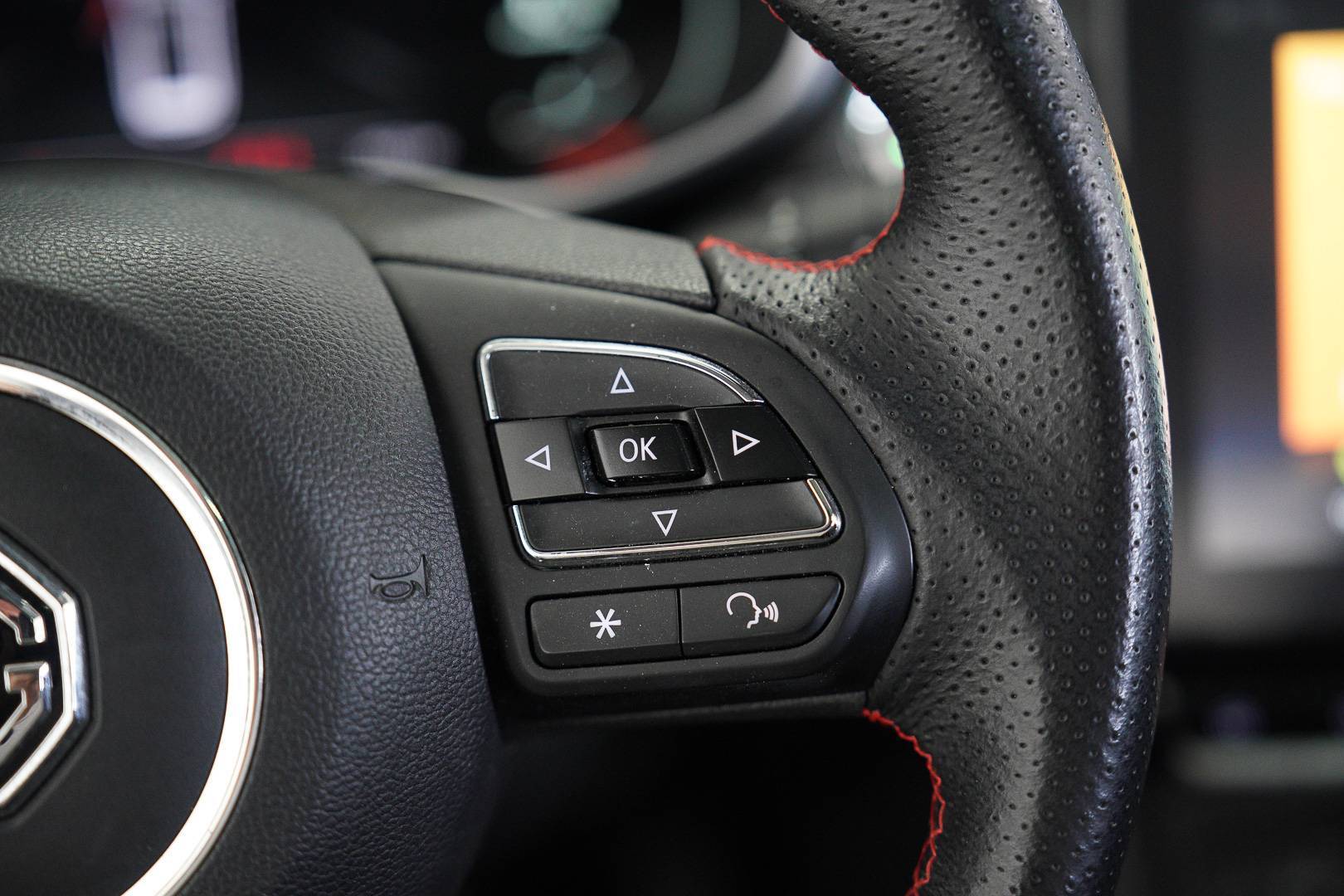 MG MG ZS - Foto 13
