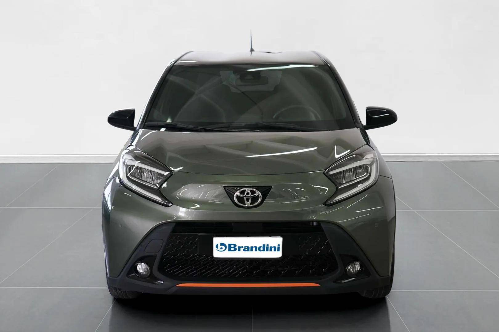 TOYOTA Aygo - Foto 2