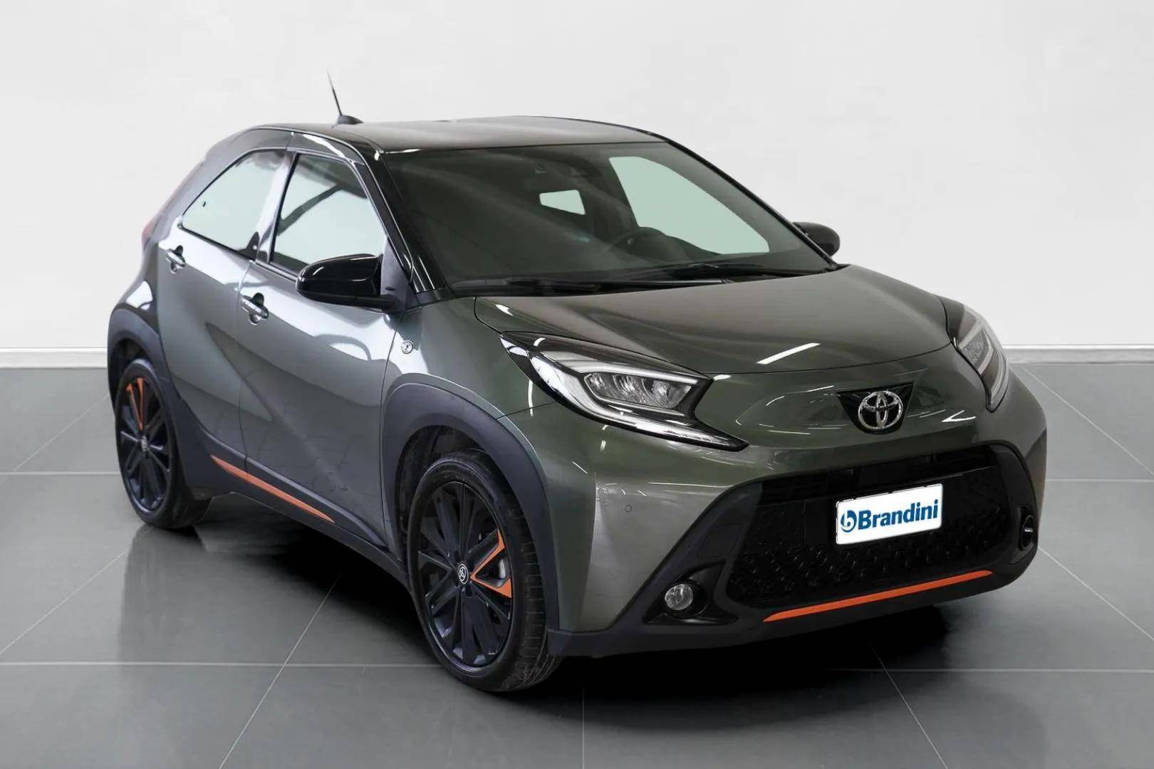 TOYOTA Aygo - Foto 3