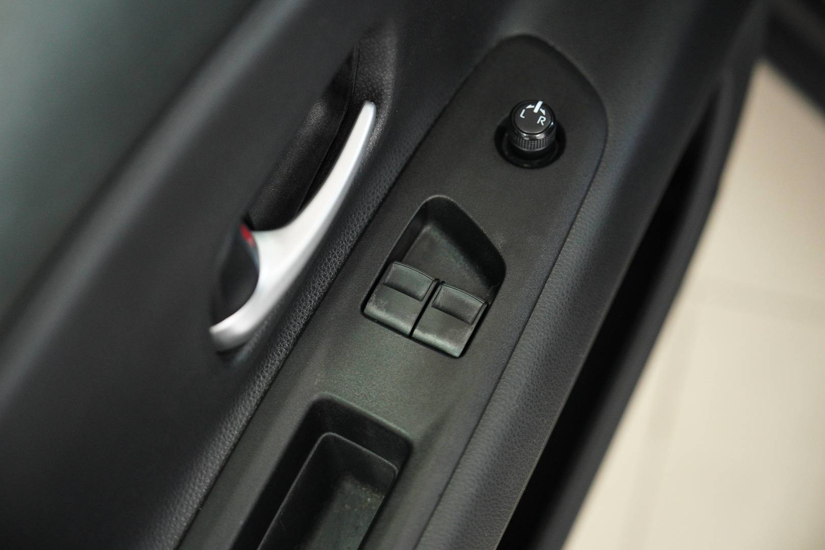 TOYOTA Aygo - Foto 10
