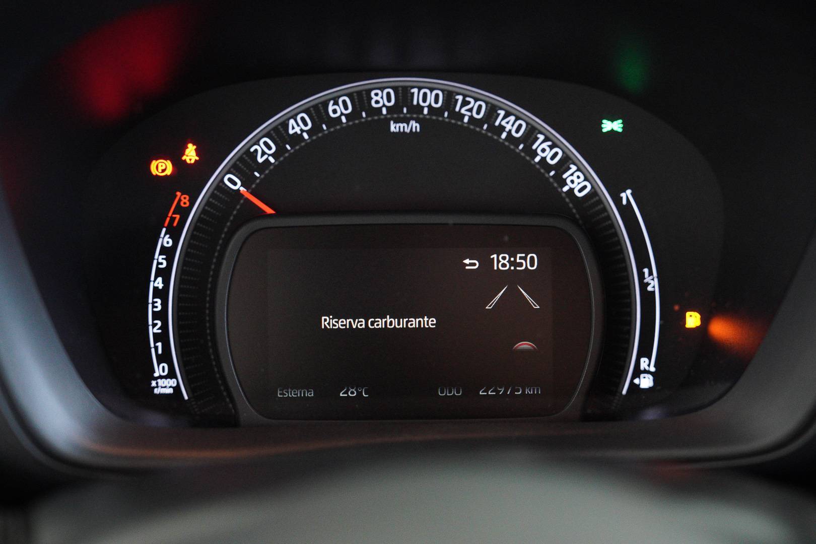 TOYOTA Aygo - Foto 15